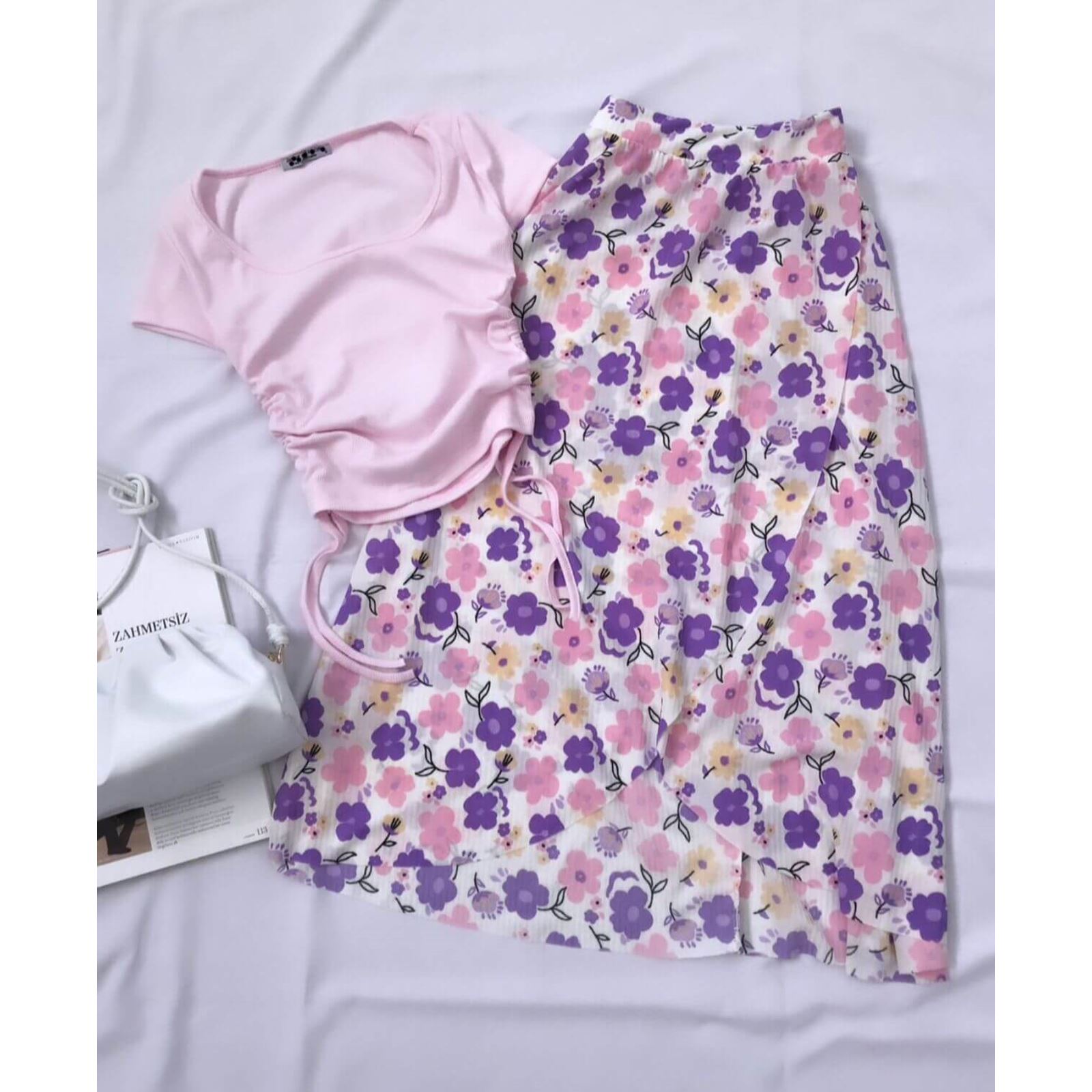 Pembe Yan Büzgü Detay Crop