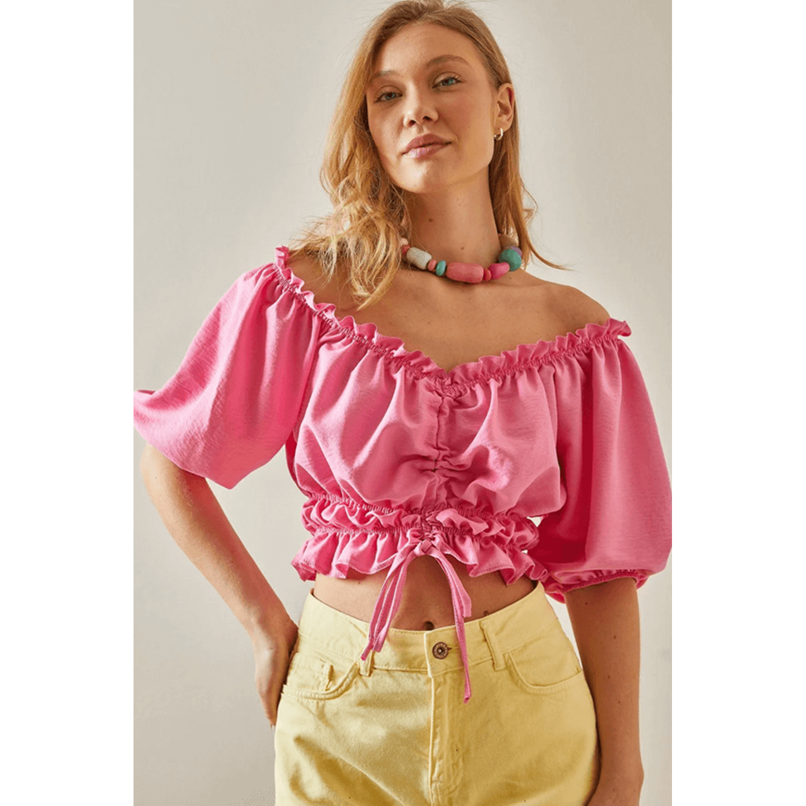 Pembe Madonna Yaka Ayarlanabilir Bluz