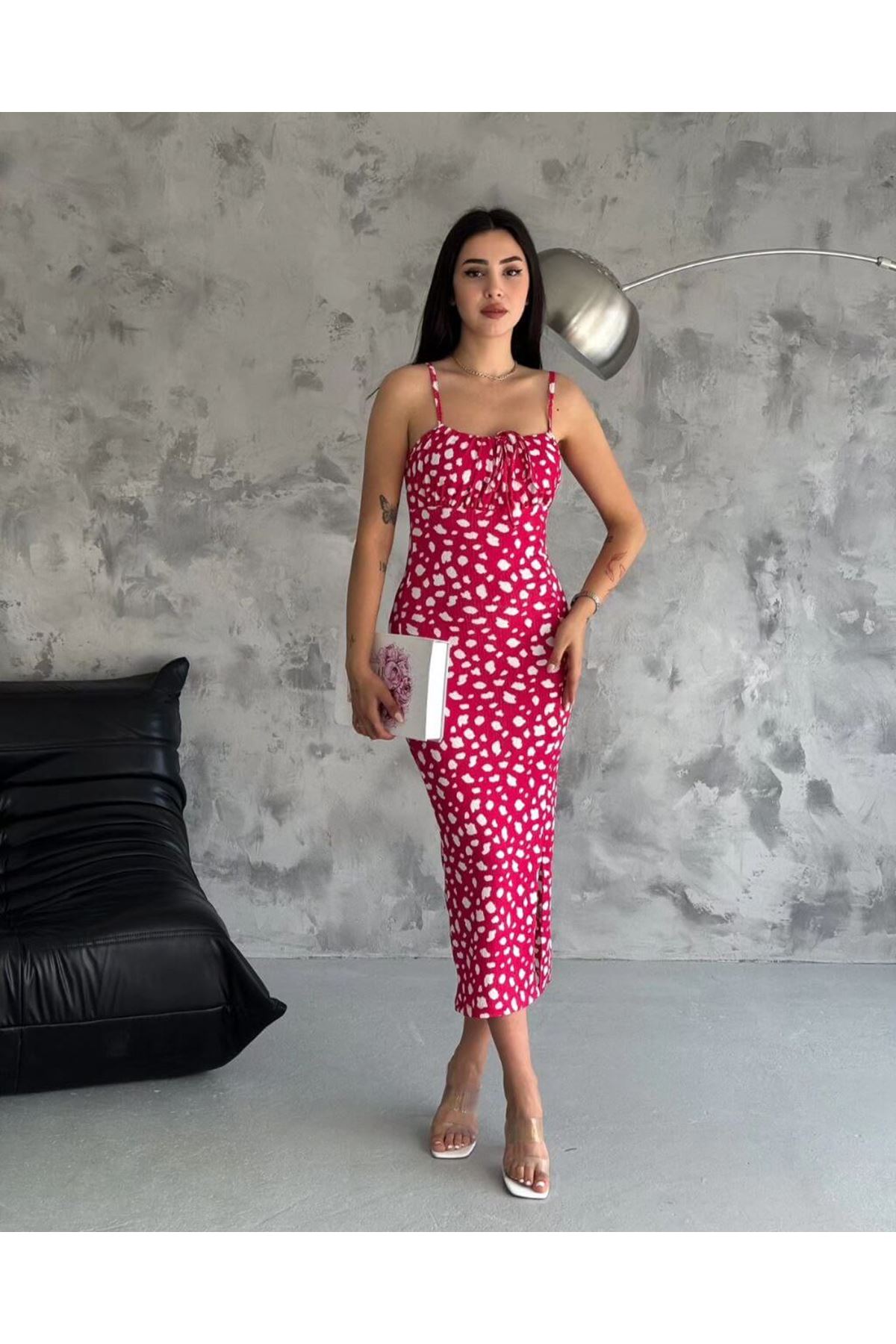 Pembe Leopar Desen Büzgü Detay Uzun Elbise