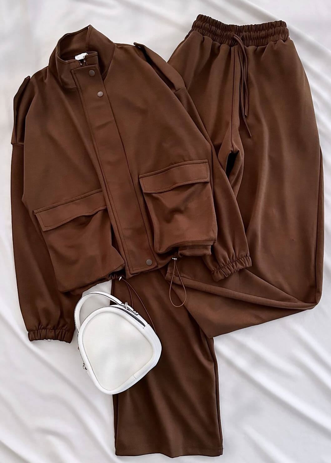 Kahverengi Cep Detay Oys Ceket Takım