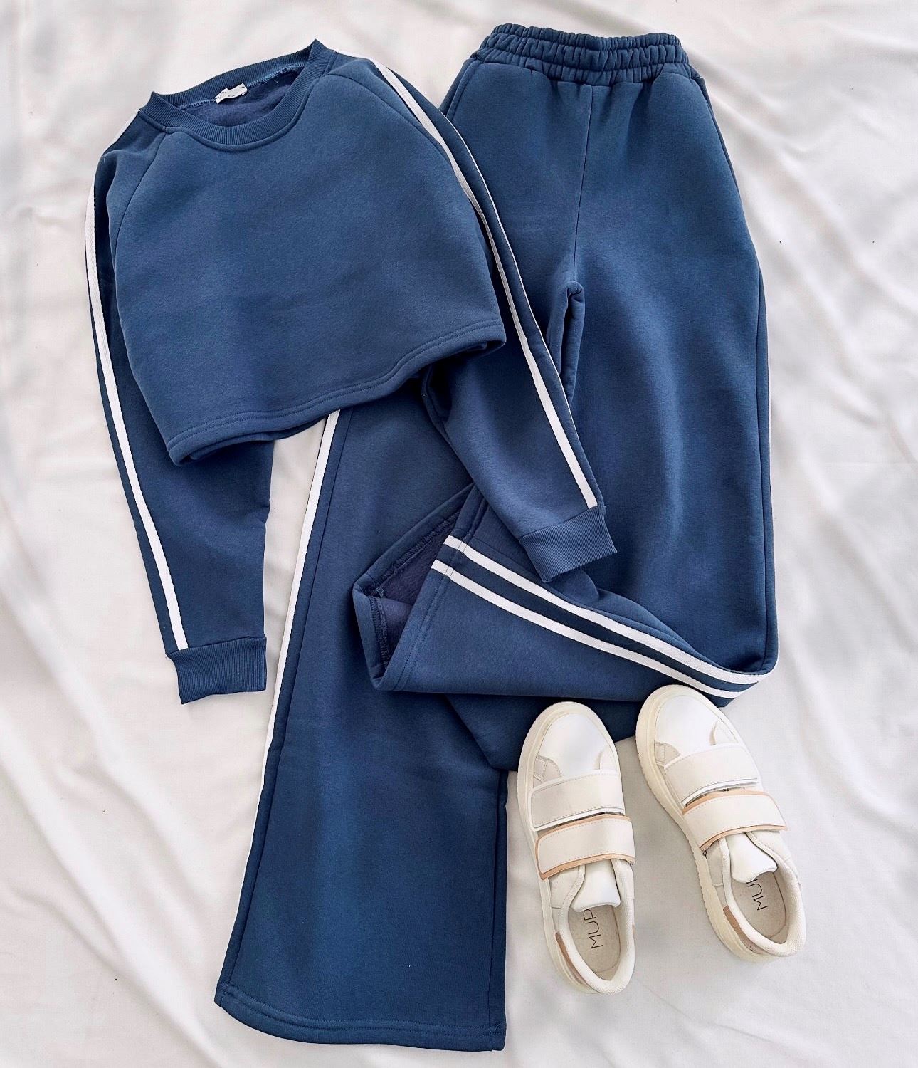 Lacivert Şeritli 3 İplik Eşofman Takımı