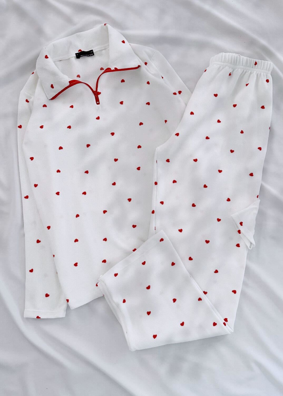 Beyaz Küçük Kalp Desen Waffle Kumaş Pijama Takımı