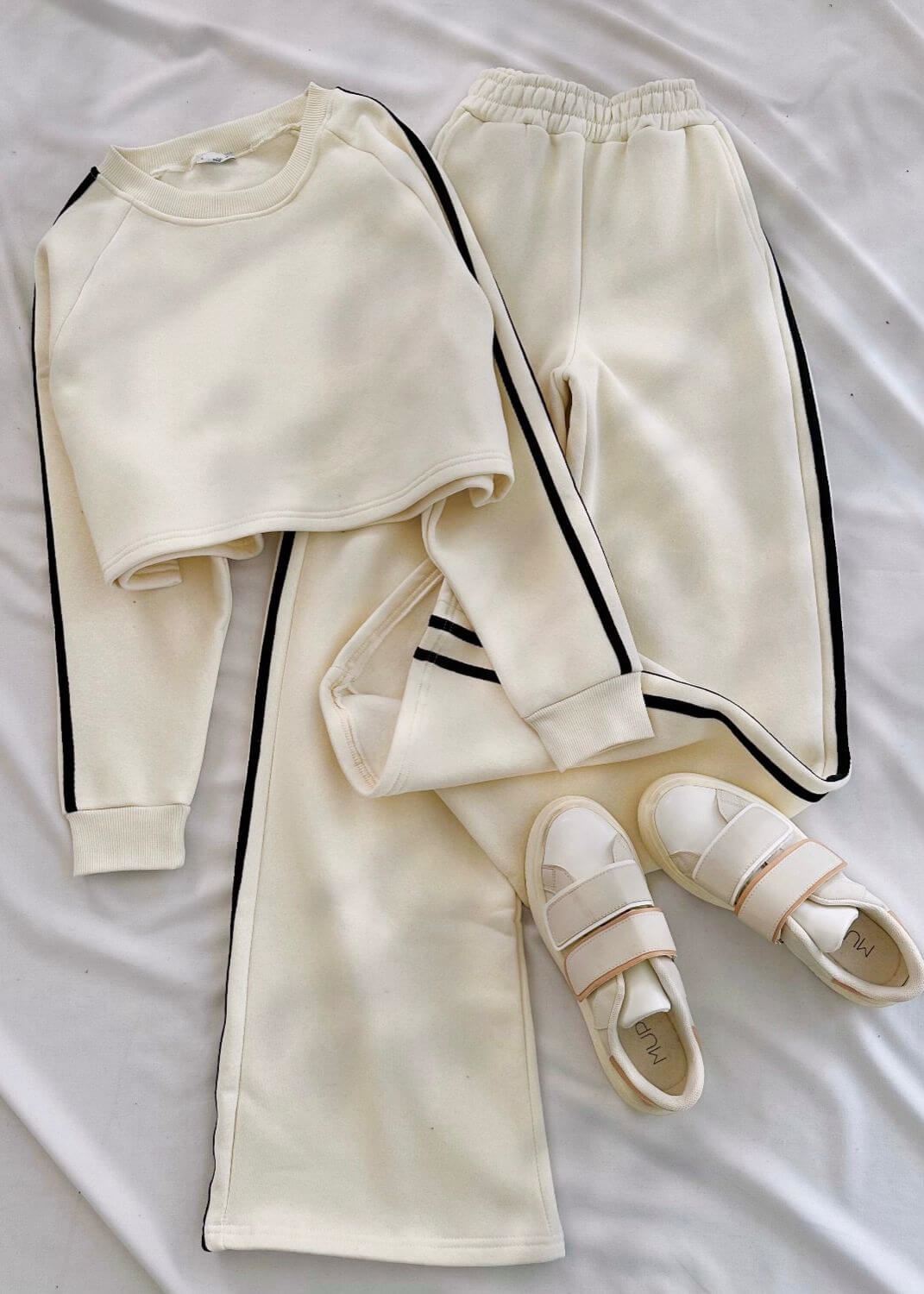 Bej Şeritli 3 İplik Eşofman Takımı