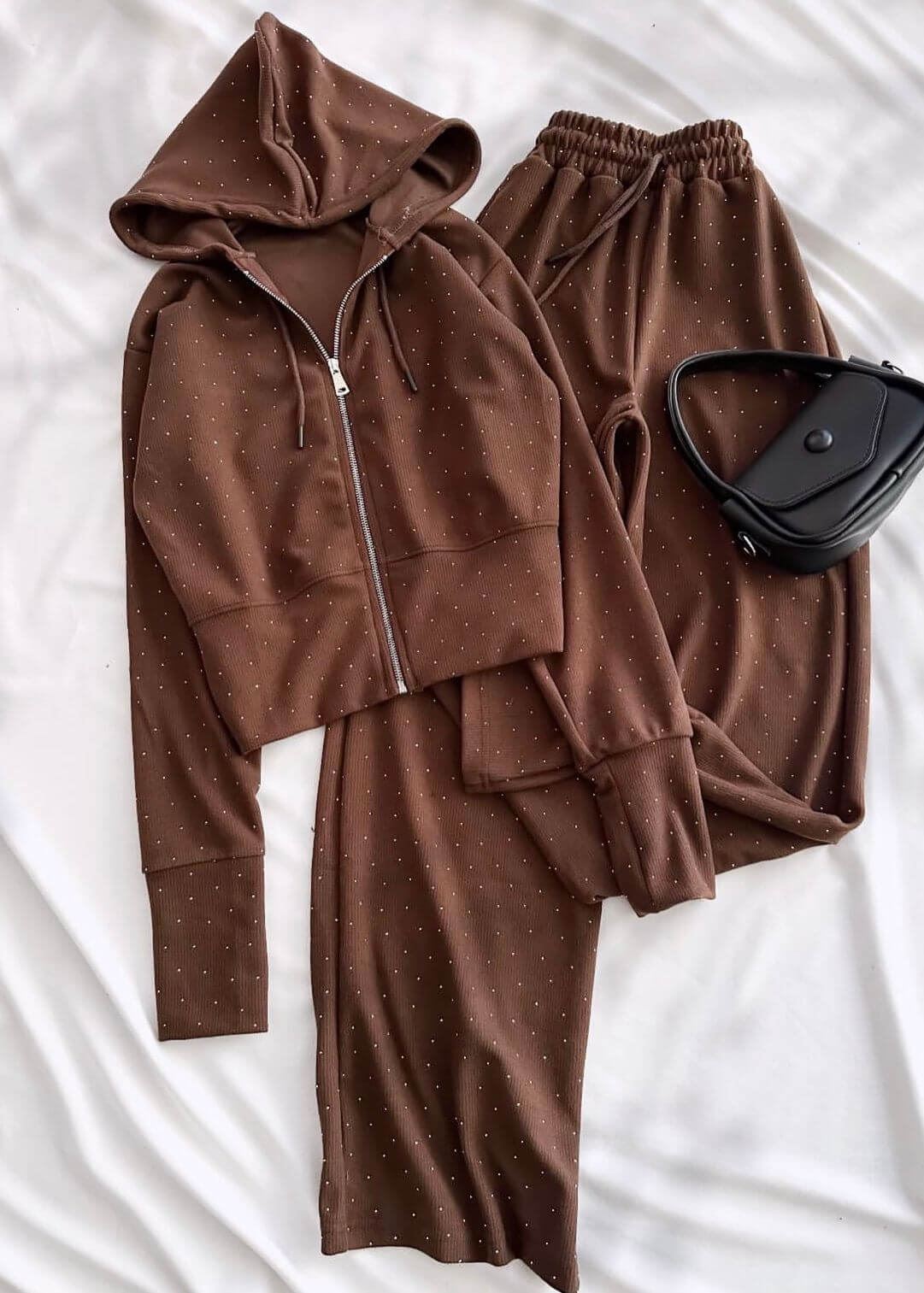 Kahverengi Taşlı Eşofman Takımı