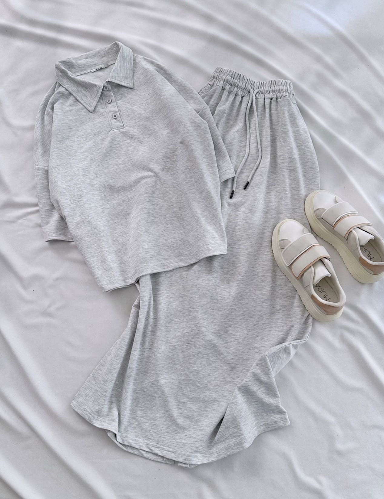 Gri Polo Yaka Detay Etek Basic Takım