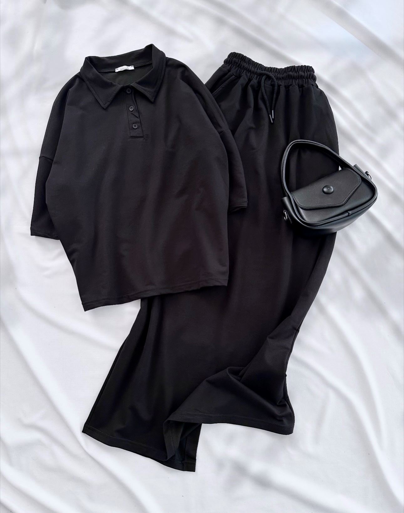 Siyah Polo Yaka Detay Etek Basic Takım