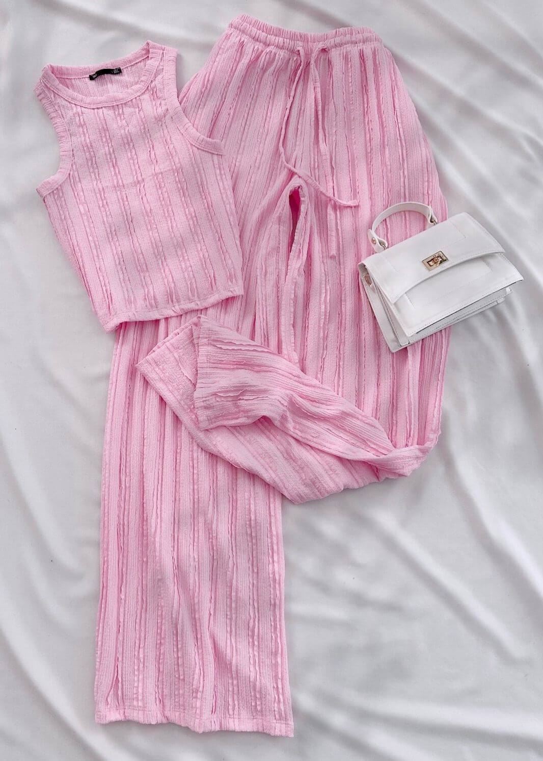 Pembe Halter Yaka Takım