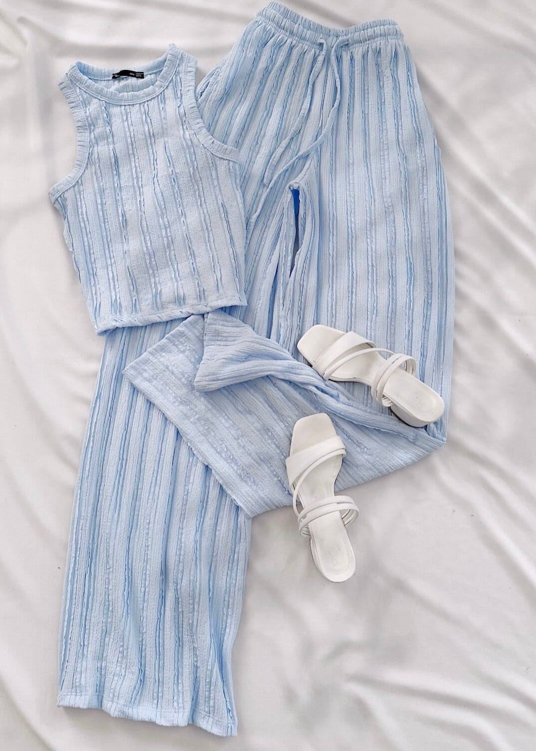 Mavi Halter Yaka Takım