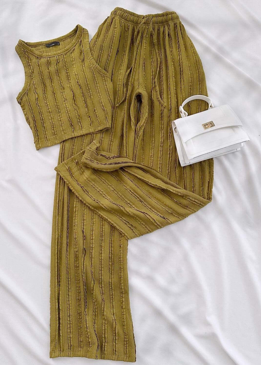 Yağ Yeşili Halter Yaka Takım