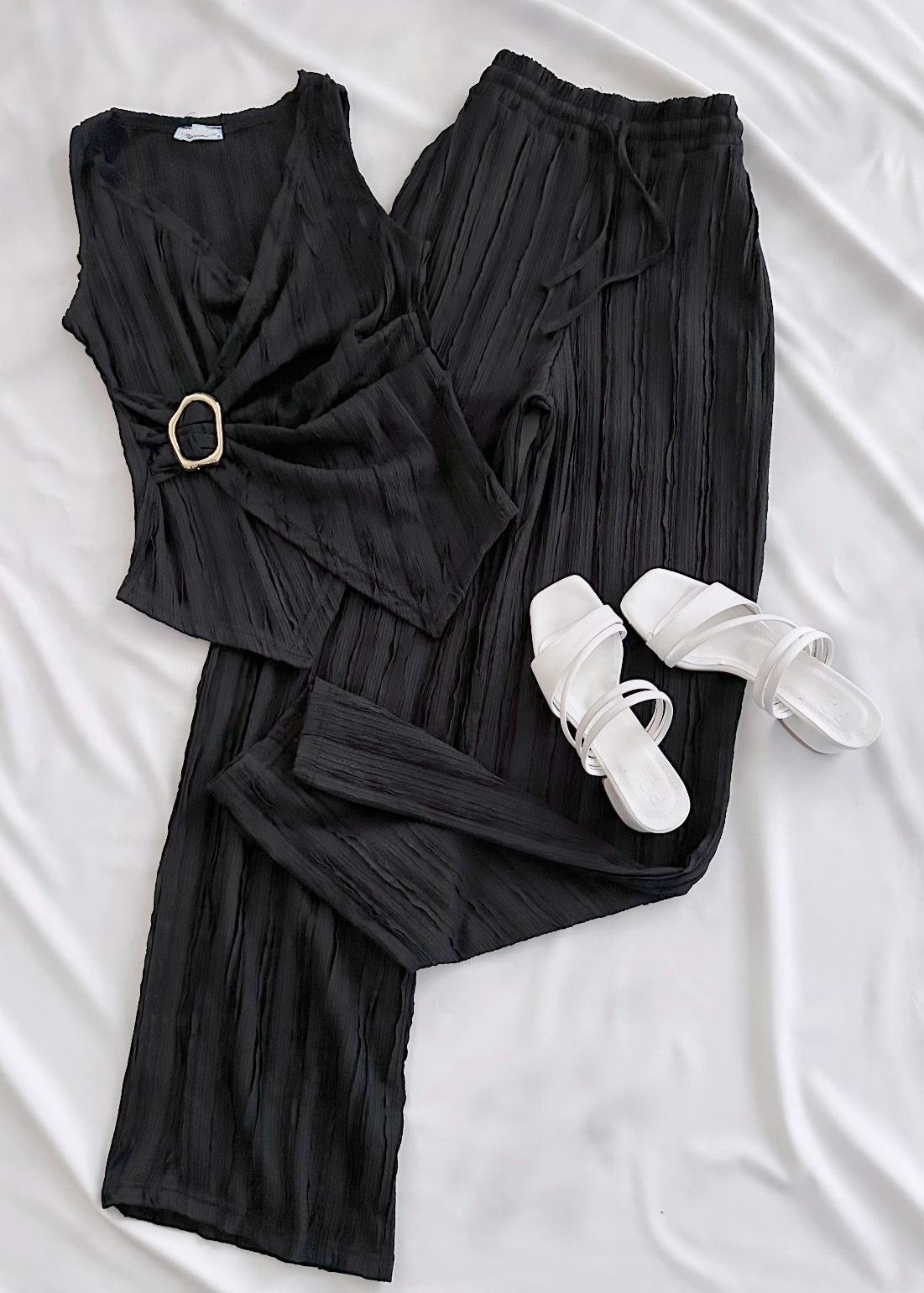 Siyah Dokulu Tokalı Bel Detay Takım