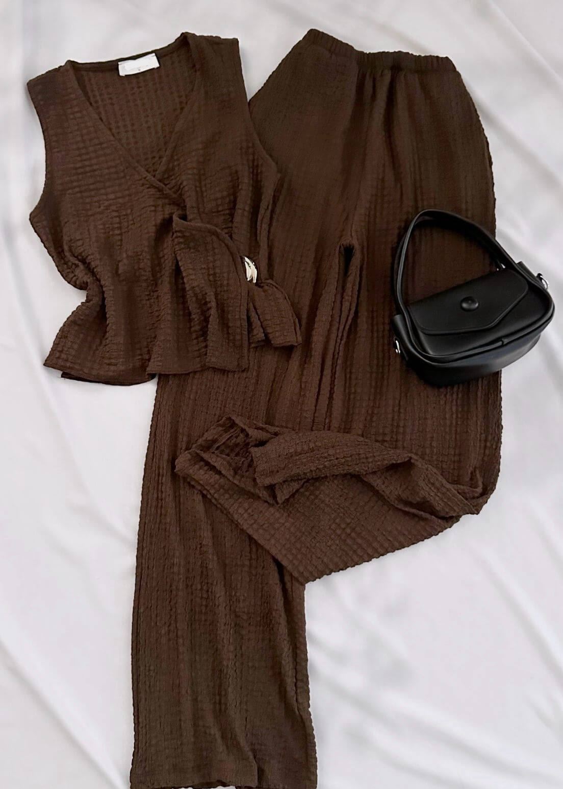 Kahverengi Toka Detay Bubble Takım