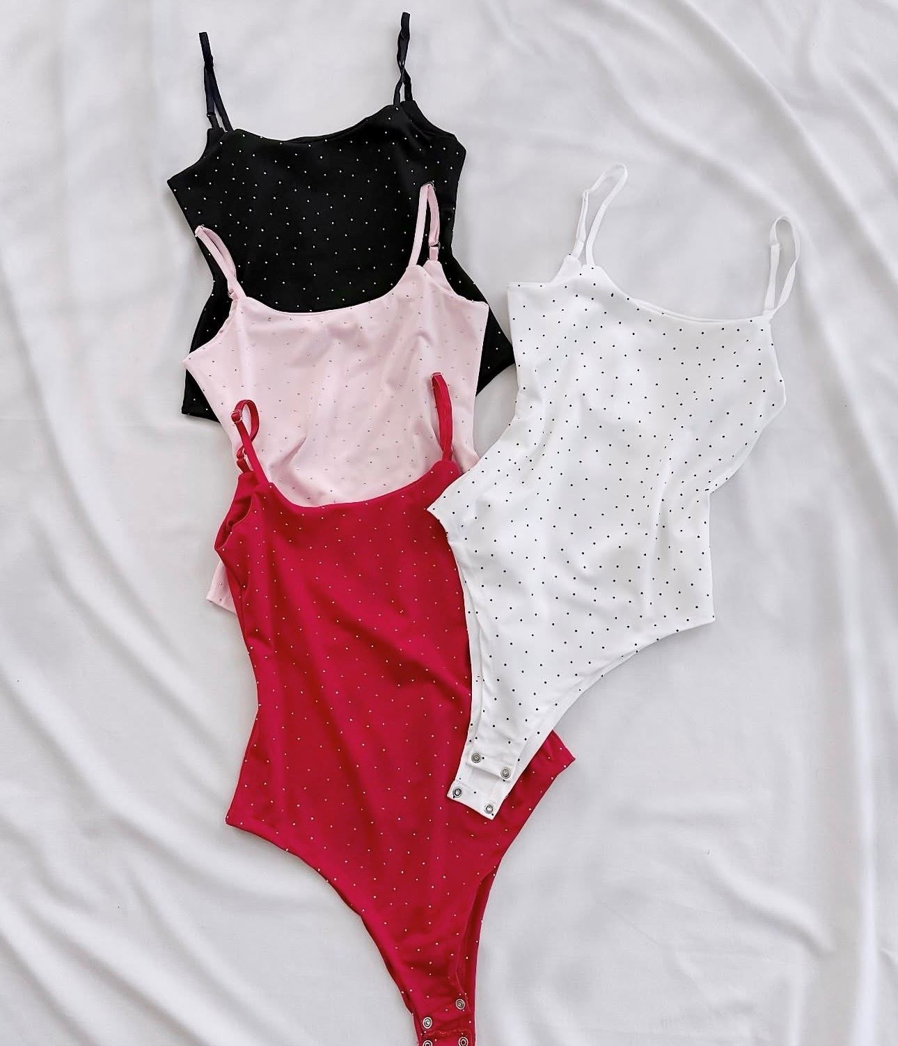 Kırmızı Taşlı Bodysuit