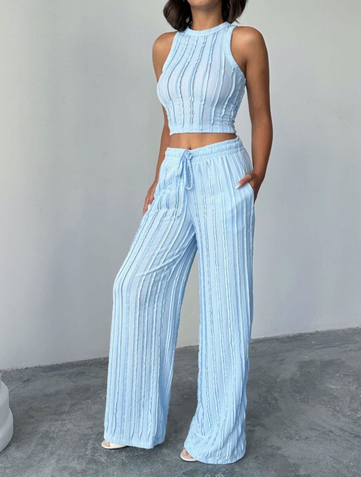 Mavi Halter Yaka Takım