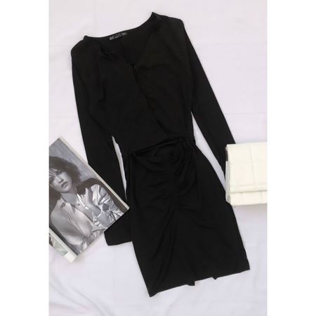 Siyah Ön Dekolte Bağlama Mini Elbise