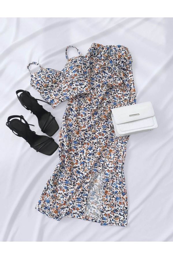 Beyaz Çiçekli Gloplu Etek Takım