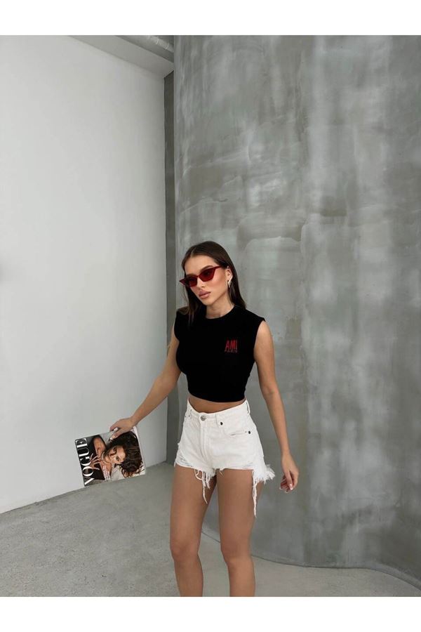 Siyah Nakış Detay Kolsuz Crop