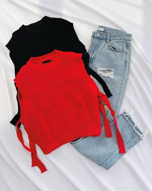 Siyah İncili Bağlama Detay Kısa Süveter