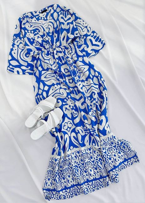 Mavi Desenli Kruvaze Lastik Bel Elbise