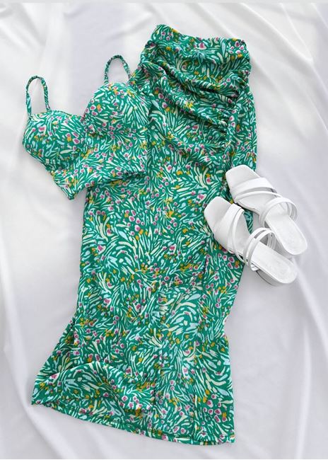 Yeşil Desenli Gloplu Etek Takım