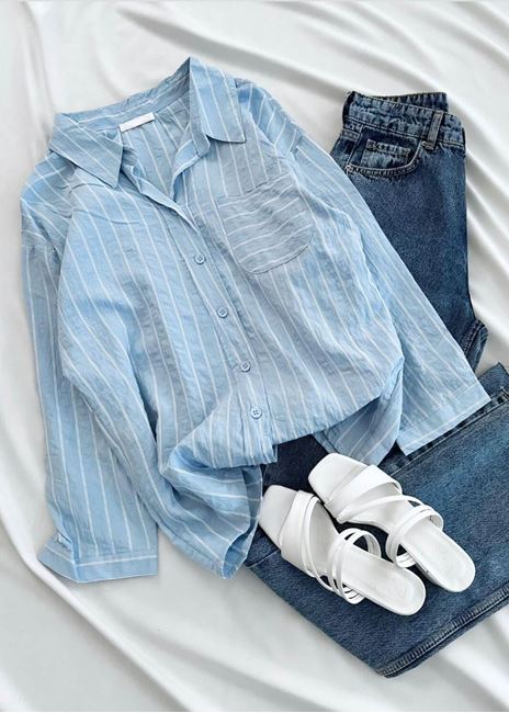 Mavi Çizgili Gömlek