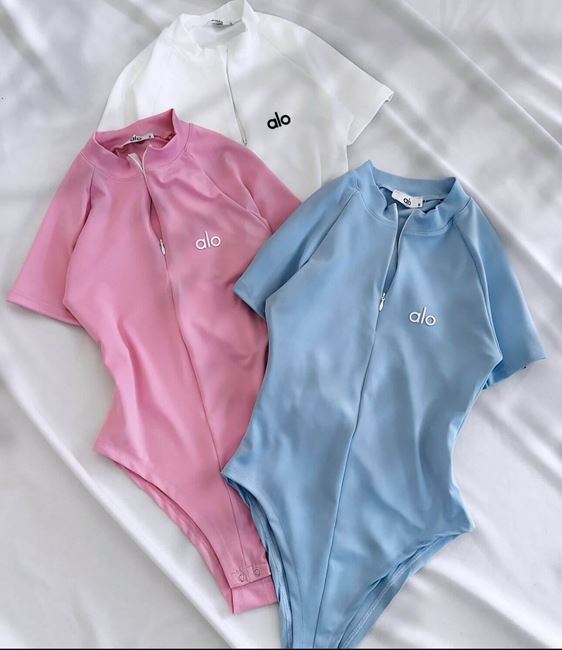 Pembe Alo Nakış Bodysuit