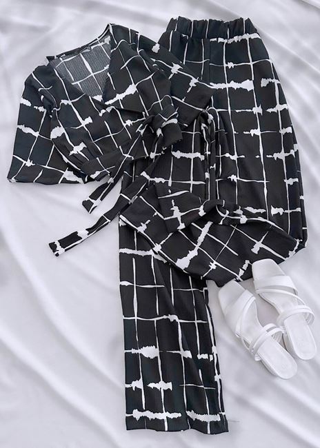 Siyah Kare Desen Kruvaze Pantolon Takım