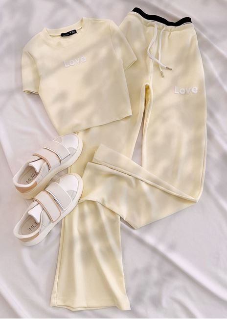 Sarı Bel Detay Love Takım