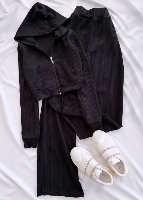 Siyah Kapüşonlu Pantolon Takım