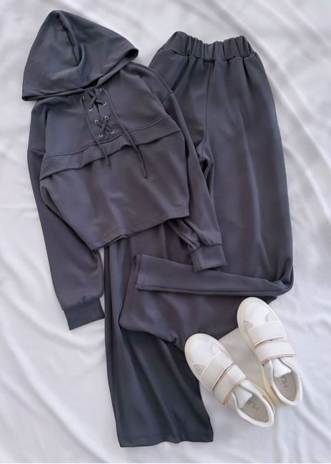 Gri Kuş Gözü Detay Eşofman Takımı