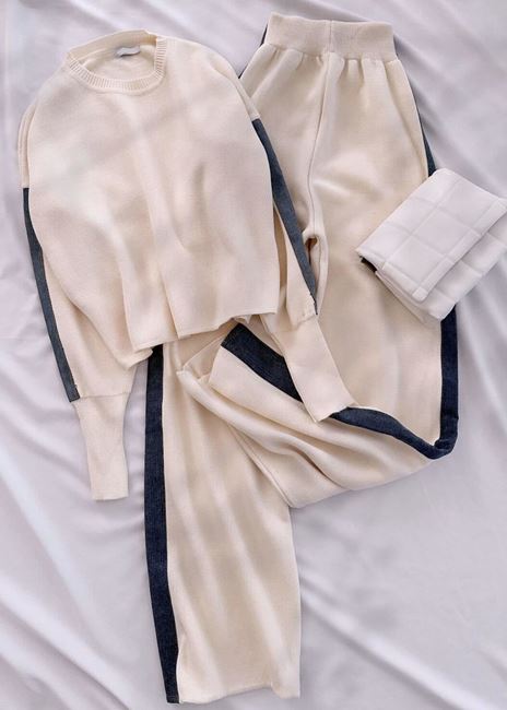 Bej Kot Şerit Detay Triko Takım