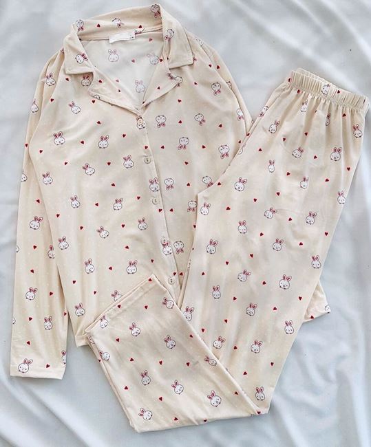 Bej Tavşan Desen Pijama Takımı