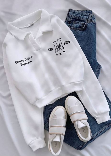 Beyaz M Baskı Polo Yaka Sweat