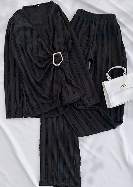 Siyah Dokulu Toka Detay Takım