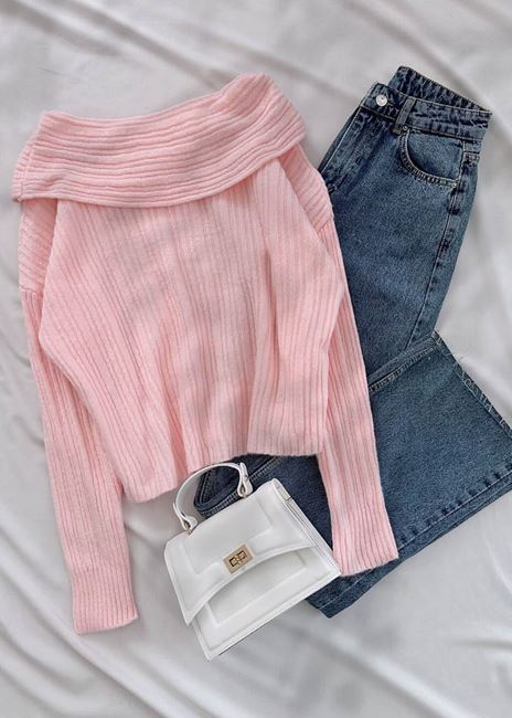 Pembe Kayık Yaka Triko Kazak