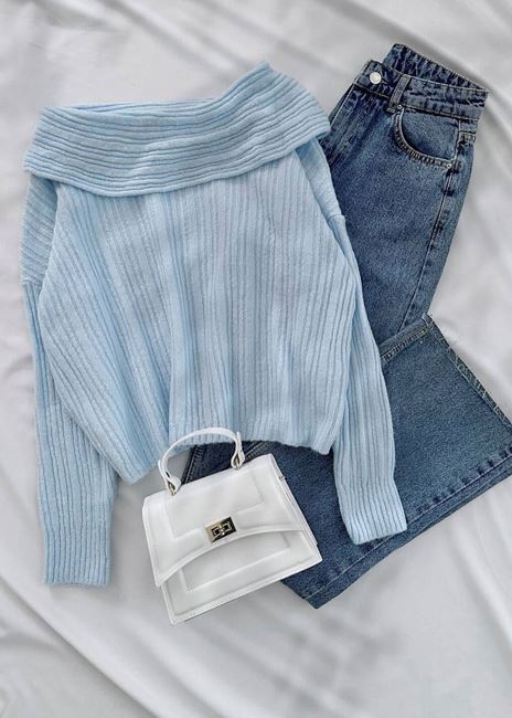 Mavi Kayık Yaka Triko Kazak