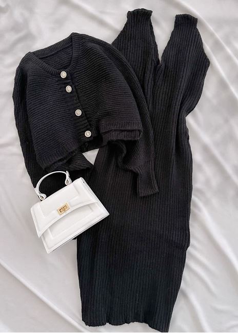 Siyah Düğme Detay Hırka Elbise Takım