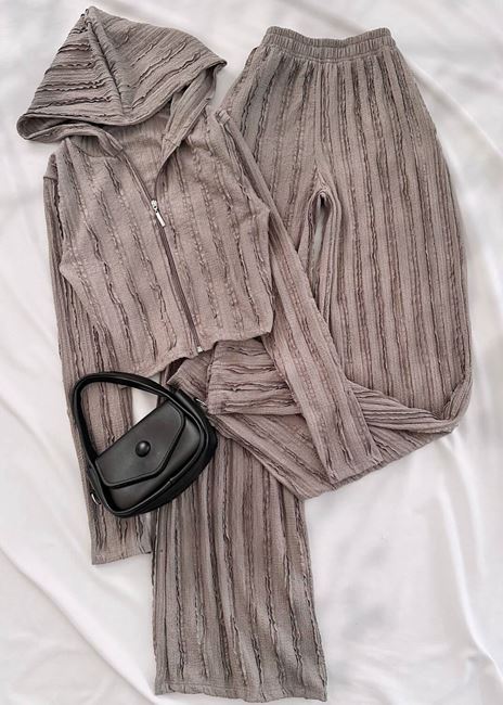 Gri Dokulu Kapüşonlu Ceket Pantolon Takım