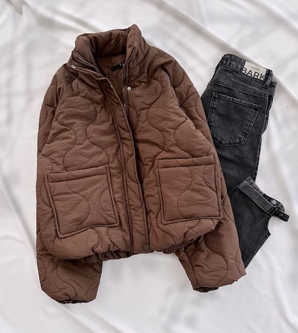 Kahverengi Kapitone Mont