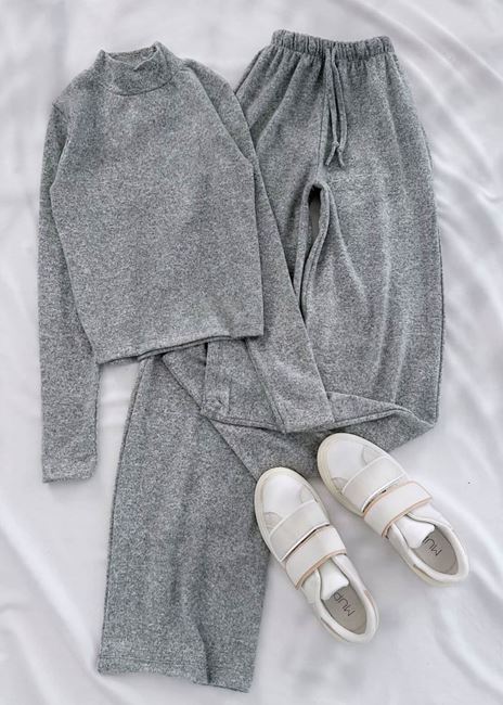 Gri Yumoş Yarım Balıkçı Yaka Takım