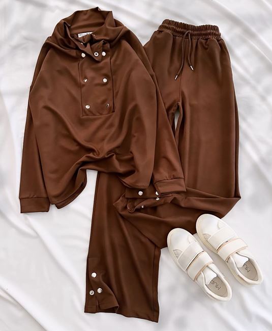 Kahverengi Ön Yaka Detay Modal Kumaş Takım