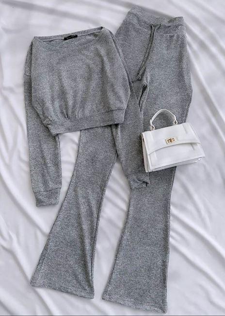 Gri Yumoş Kayık Yaka İspanyol Paça Takım