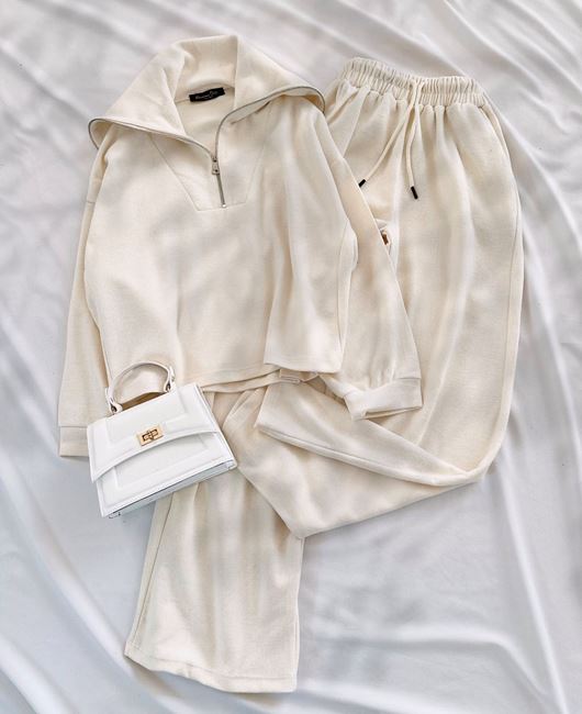 Bej Yaka Fermuarlı Eşofman Takımı