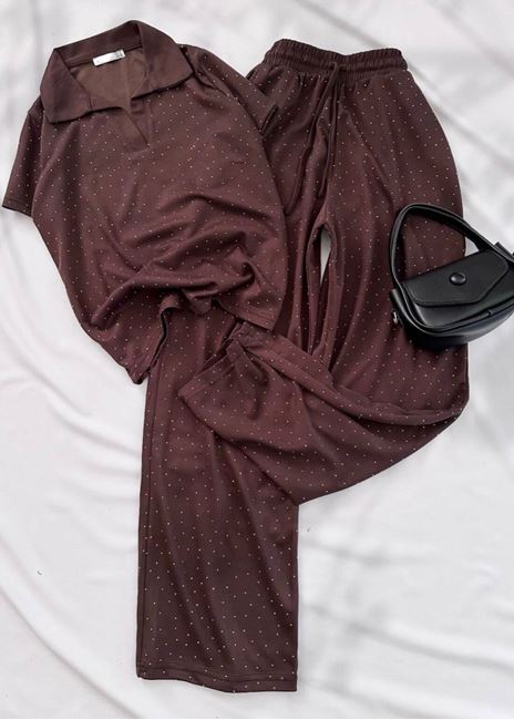 Kahverengi Taşlı Polo Yaka Oysh Takım