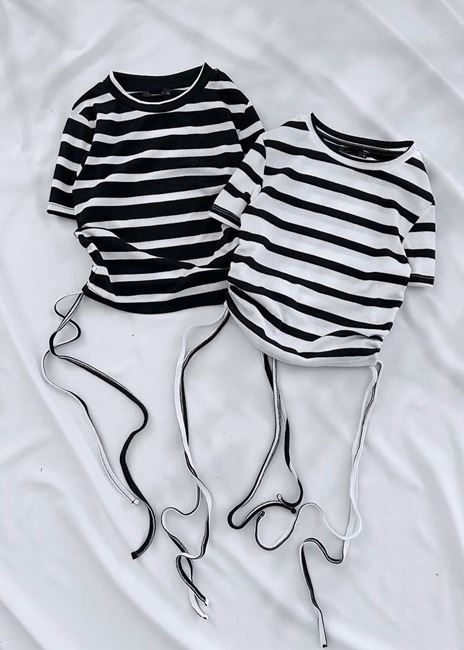 Siyah Çizgili Büzgülü Bağlamalı Crop