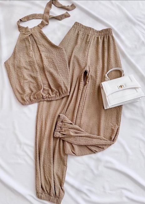 Bej Sırt Dekolte Şalvar Takım