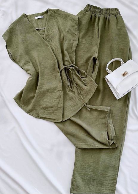 Yeşil Yan Bağlama Detay Keten Takım