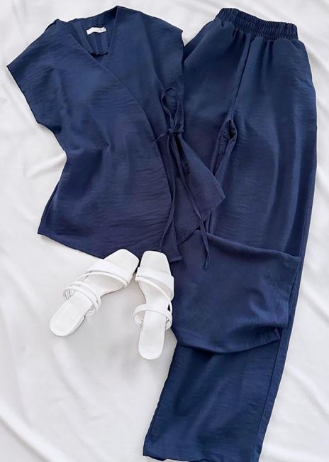 Lacivert Yan Bağlama Detay Keten Takım