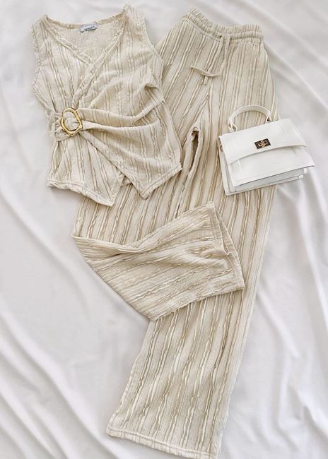 Bej Dokulu Tokalı Bel Detay Takım