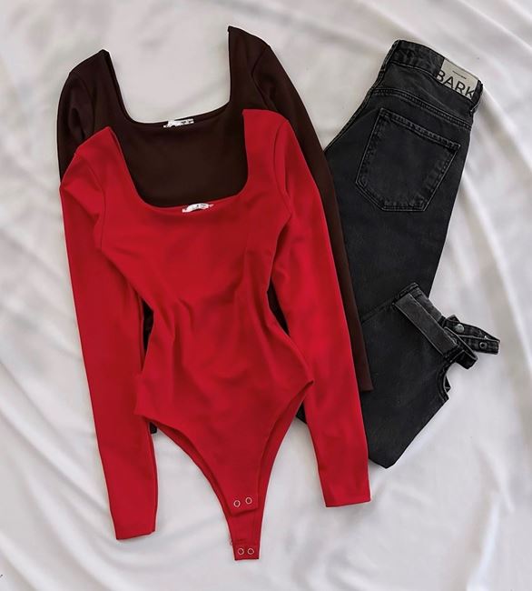 Kırmızı Ön Arka Oval Bodysuit