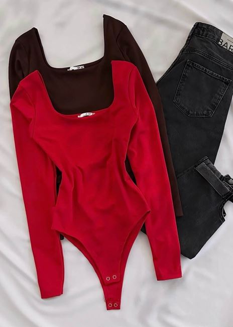 Kırmızı Ön Arka Oval Bodysuit